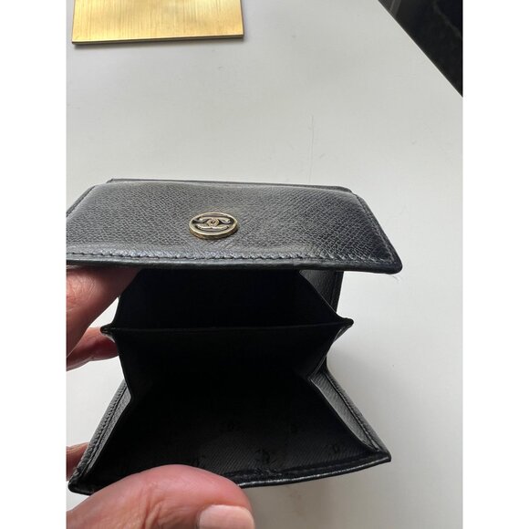 Chanel Black Leather Small Bifold Wallet With Gold Logo Snap Closure - Picture 4 of 12